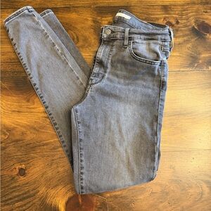 Levi’s 720 High Rise Super Skinny Black Wash Women's Jeans